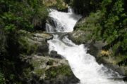 Cachoeira visitada no roteiro de São Sebastião das Três Orelhas, em Gonçalves MG. Passeio realizado pela Mantiqueira Ecoturismo, agência de turismo que realiza passeios, trilhas e caminhadas em Gonçalves Mg na Serra da Mantiqueira